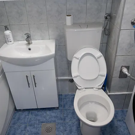 Apartman Dino999
